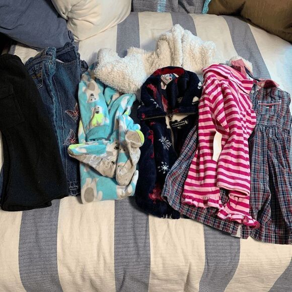 Toddler Girl's Winter Outfit 7 Pcs Bundled Mix Pants Sweater Size 2T - Picture 1 of 5